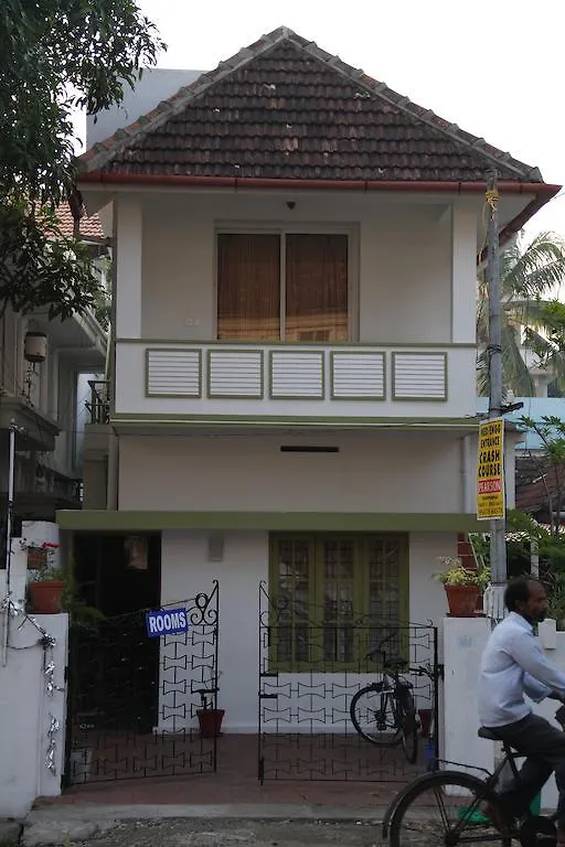 Church View Homestay Kochi 0*,